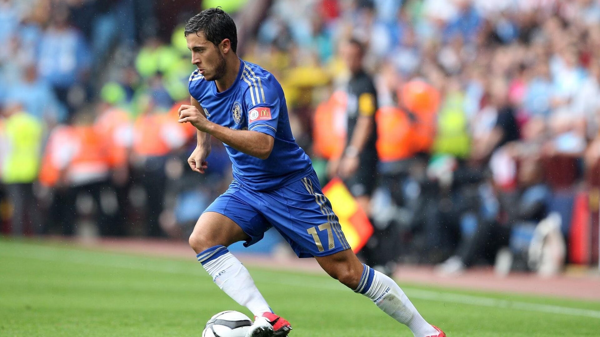 球迷新生态：虚拟偶像与粉丝互动的新路径，虚拟偶像粉丝经济